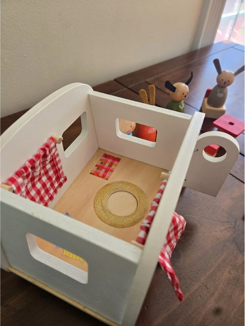 Moulin Roty La Grande Famille 4 Personaggi Wooden Toy Caravan Montessori France